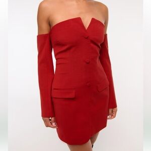 Abercrombie & Fitch - NWT Mara Off-The-Shoulder Dress - XXS